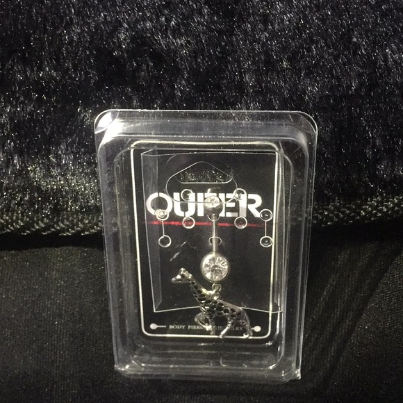 Giraffe Dangle Navel Ring - Picture 2 of 4